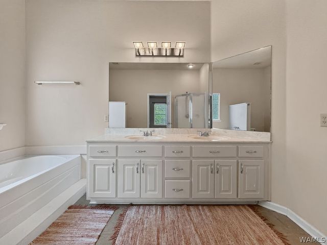 1549 Lesley, Tuscaloosa, AL 35406
