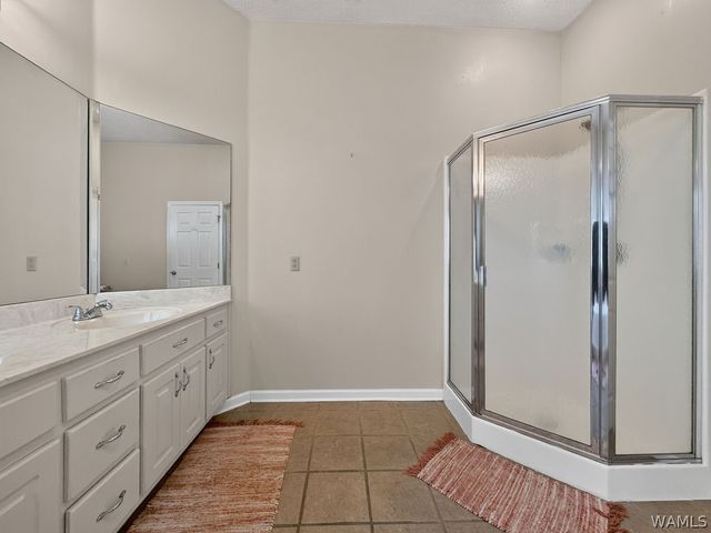 1549 Lesley, Tuscaloosa, AL 35406