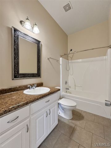 1549 Lesley, Tuscaloosa, AL 35406