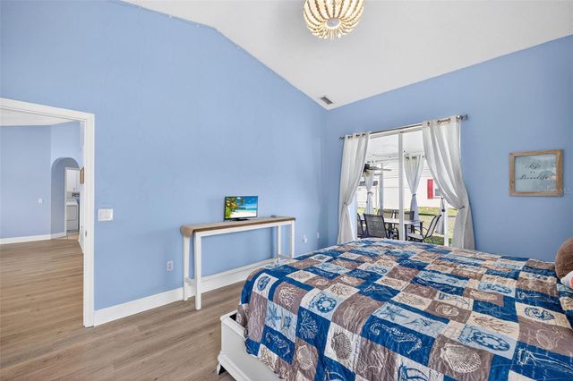 3907 57TH PLACE E, Bradenton, FL 34203