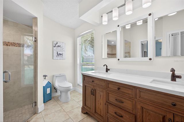 3907 57TH PLACE E, Bradenton, FL 34203