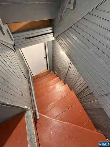 623-625 Sandford Avenue, Newark, NJ 07106