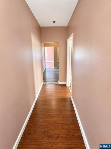 623-625 Sandford Avenue, Newark, NJ 07106