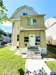 623-625 Sandford Avenue, Newark, NJ 07106