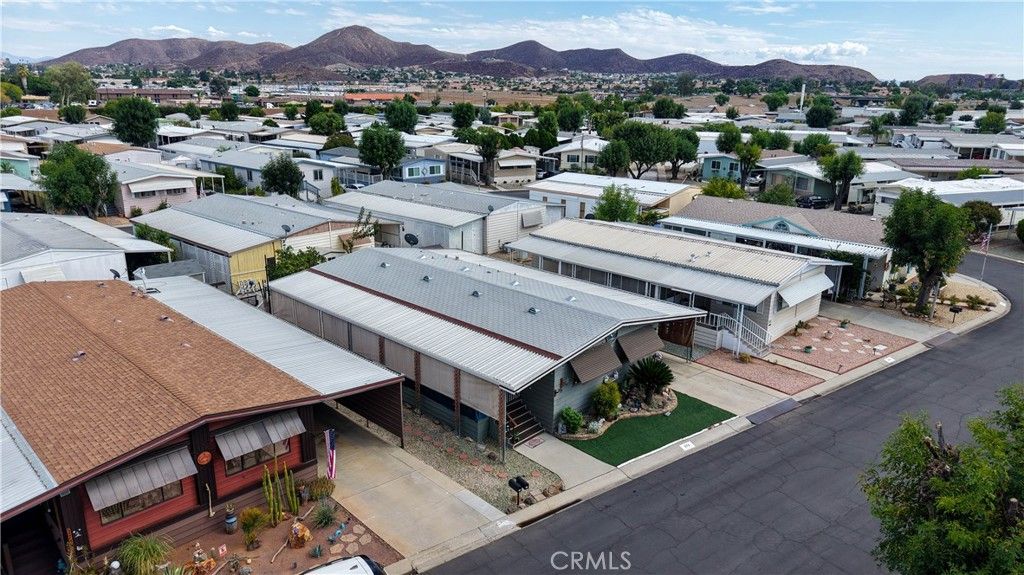 Image 33 of property listing at 27601 Sun City Boulevard 272, Menifee, CA 92586