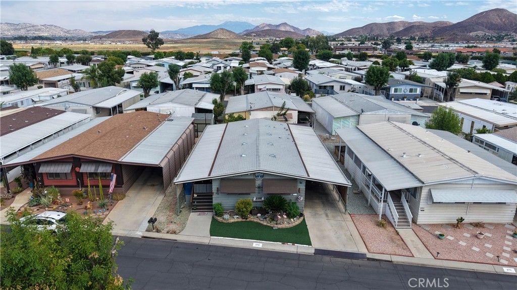 Image 34 of property listing at 27601 Sun City Boulevard 272, Menifee, CA 92586