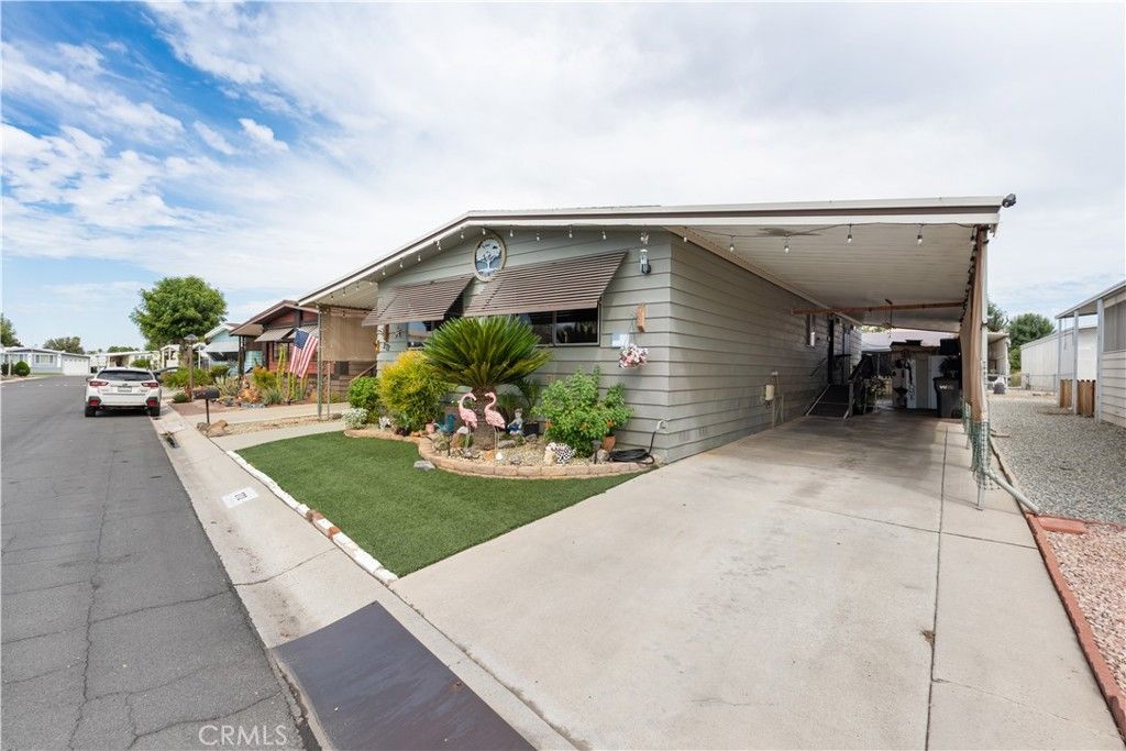 Image 4 of property listing at 27601 Sun City Boulevard 272, Menifee, CA 92586