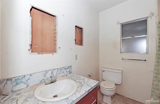 107 E Main Street, Rio Grande City, TX 78582