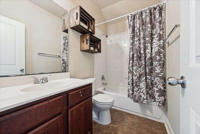 9520 Sydney Marilyn LN, Austin, TX 78748