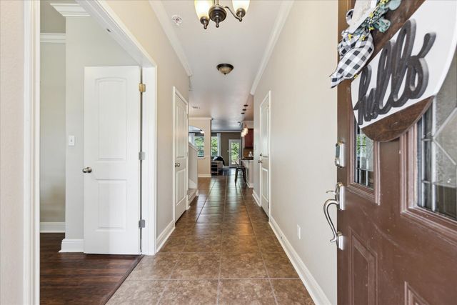 9520 Sydney Marilyn LN, Austin, TX 78748