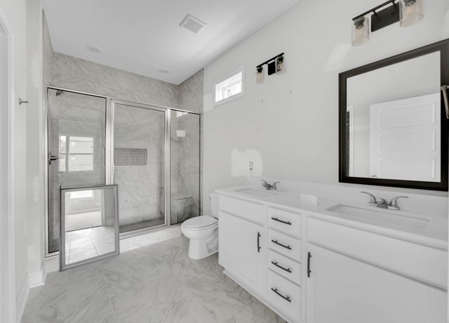 203 Donegal Dr, Clarksville, TN 37042