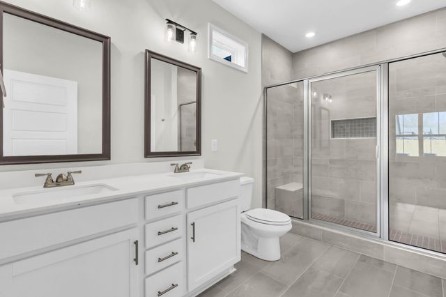 203 Donegal Dr, Clarksville, TN 37042