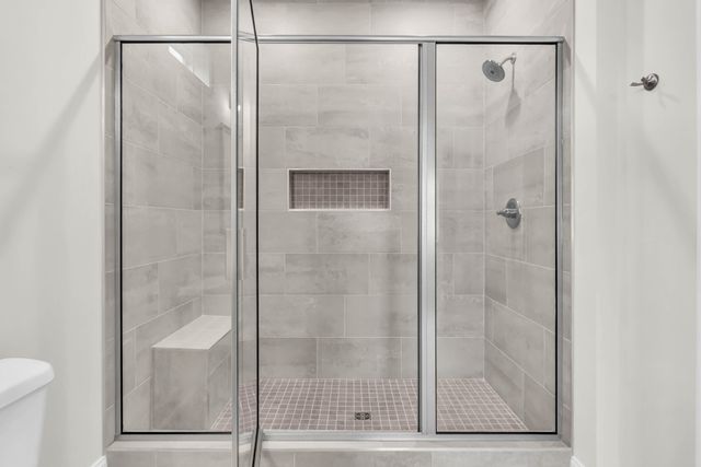 203 Donegal Dr, Clarksville, TN 37042