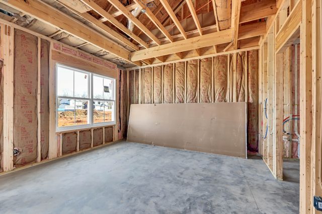 203 Donegal Dr, Clarksville, TN 37042