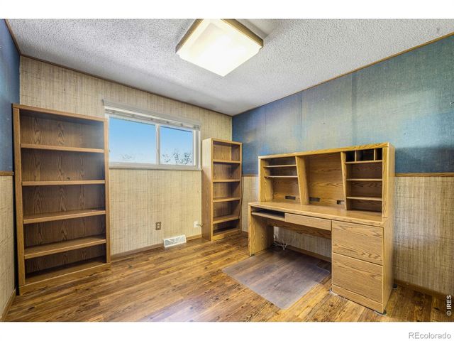 1429 Lashley Street, Longmont, CO 80504