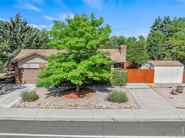 1429 Lashley Street, Longmont, CO 80504