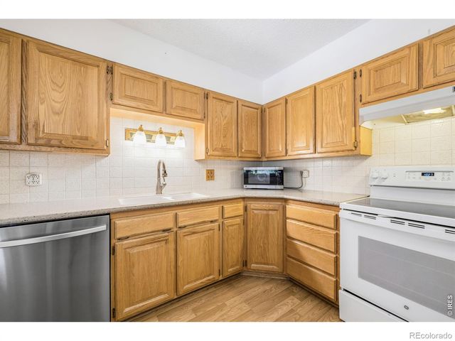 1429 Lashley Street, Longmont, CO 80504