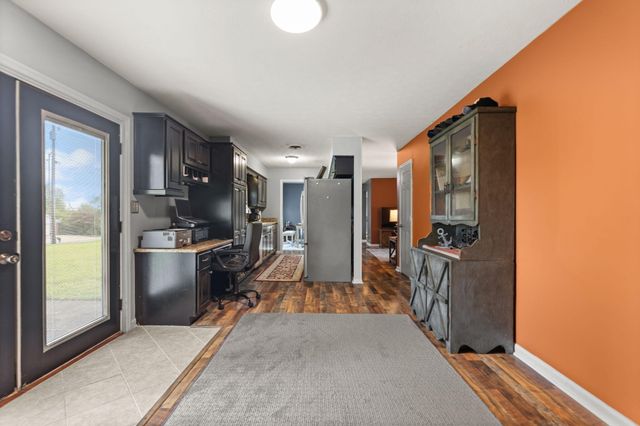 210 Shearwood Avenue, Somerset, KY 42503