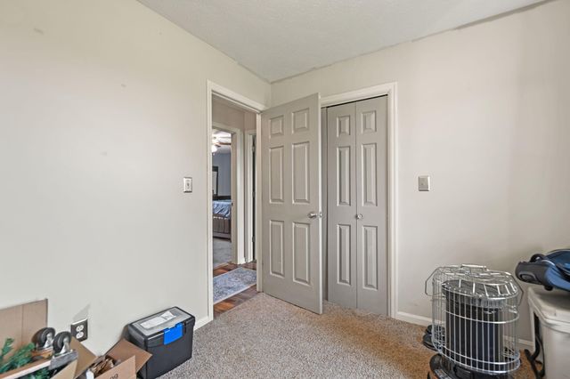 210 Shearwood Avenue, Somerset, KY 42503