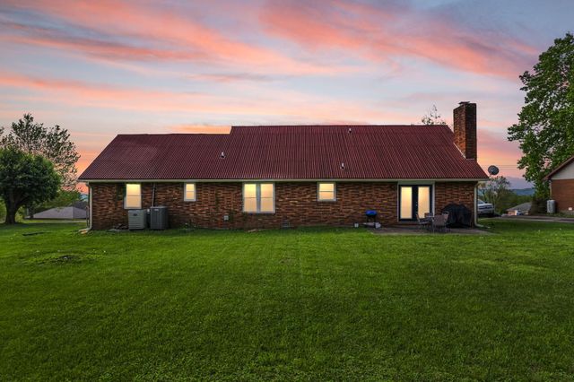 210 Shearwood Avenue, Somerset, KY 42503