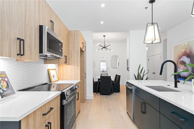 567 Ponce De Leon Avenue NE 516, Atlanta, GA 30308