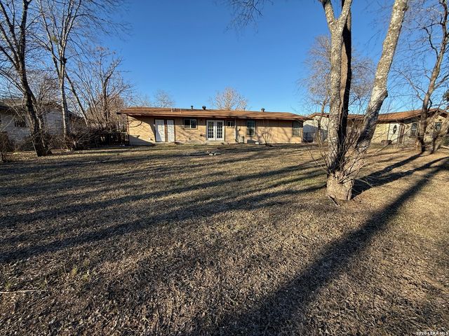 3730 La Sabre, San Antonio, TX 78218