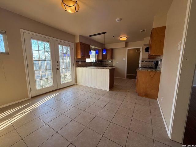 3730 La Sabre, San Antonio, TX 78218