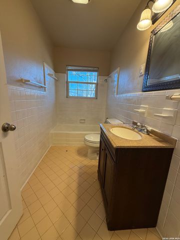 3730 La Sabre, San Antonio, TX 78218