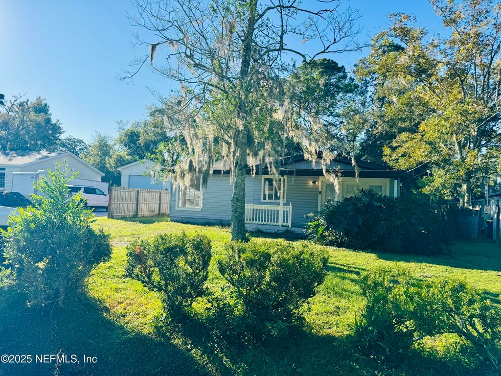 352 PONCE Boulevard, Jacksonville, FL 32218