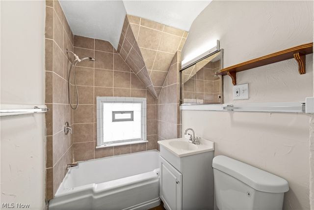 3313 W 111th Street, Cleveland, OH 44111