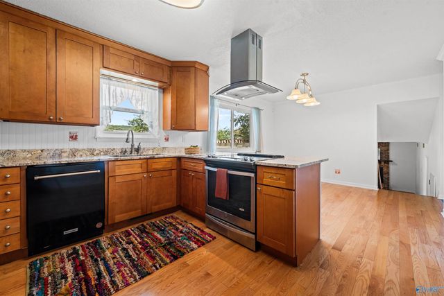 617 Mountain Gap Drive SE, Huntsville, AL 35803