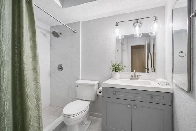 1829 Augusta Drive 19, Houston, TX 77057