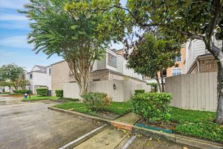 1829 Augusta Drive 19, Houston, TX 77057