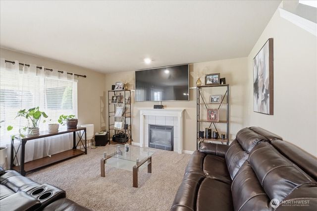 8218 203rd Street Ct E, Spanaway, WA 98387