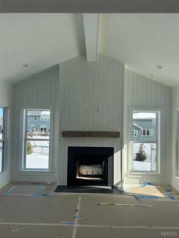 1216 patchwork fields, Chesterfield, MO 63005