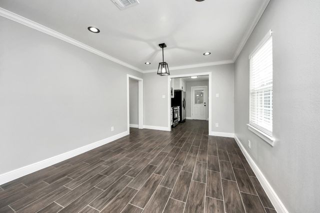 135 Rustic Drive, Pasadena, TX 77502