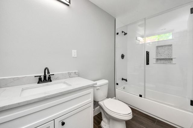 135 Rustic Drive, Pasadena, TX 77502