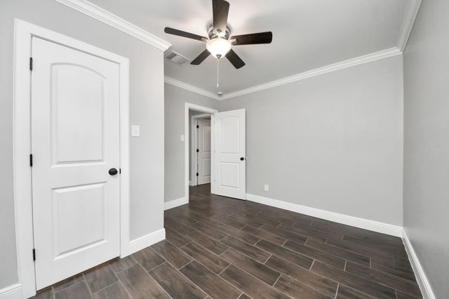 135 Rustic Drive, Pasadena, TX 77502