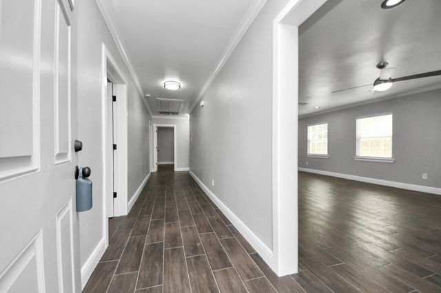 135 Rustic Drive, Pasadena, TX 77502