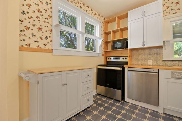 414 WEST ST, Boonville, MO 65233