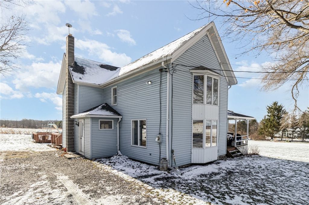 6004 Decker Road, Livonia, NY 14487