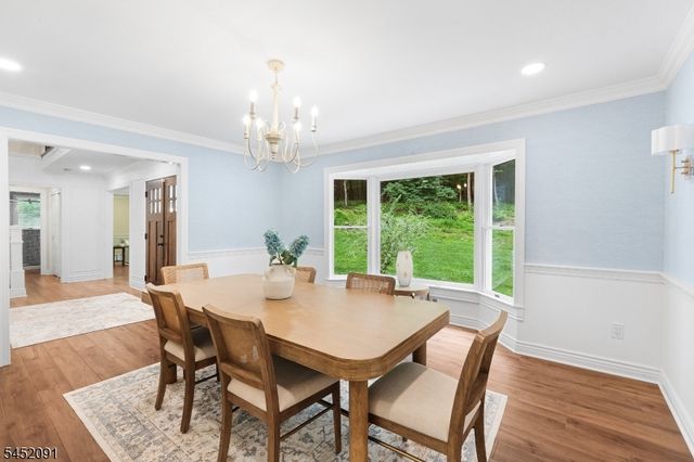 31 Warren Cutting, Chester Twp., NJ 07930