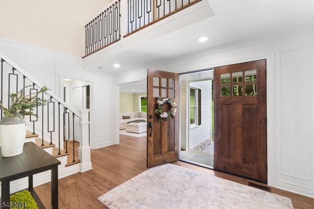 31 Warren Cutting, Chester Twp., NJ 07930