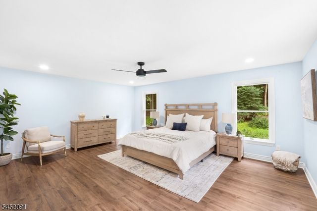 31 Warren Cutting, Chester Twp., NJ 07930