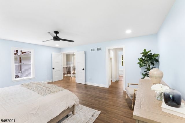 31 Warren Cutting, Chester Twp., NJ 07930
