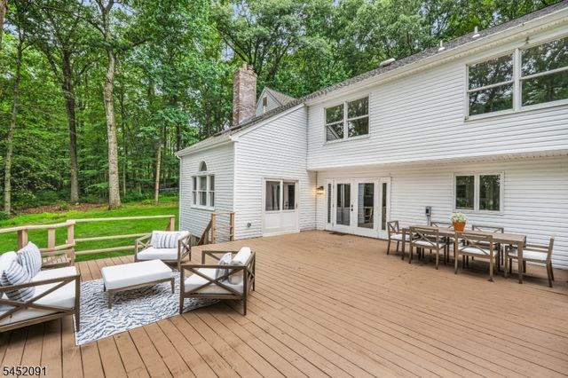 31 Warren Cutting, Chester Twp., NJ 07930