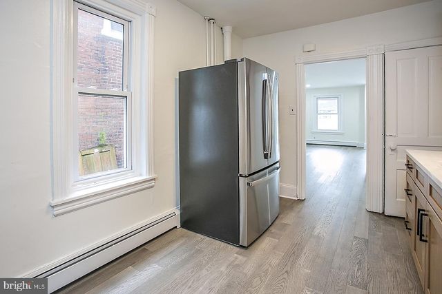 15 FRANKLIN AVE, Phoenixville, PA 19460