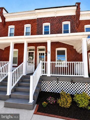 15 FRANKLIN AVE, Phoenixville, PA 19460