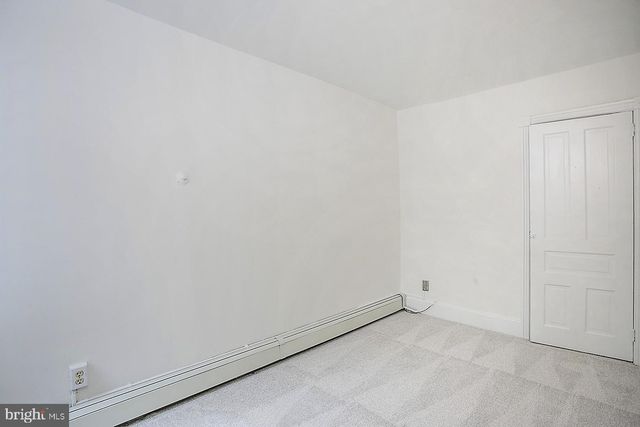 15 FRANKLIN AVE, Phoenixville, PA 19460