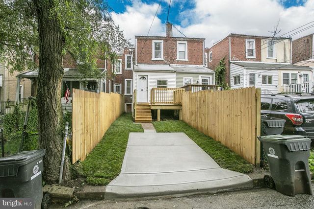 15 FRANKLIN AVE, Phoenixville, PA 19460